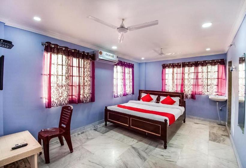 호텔 Oyo 69478 Pudota Grand