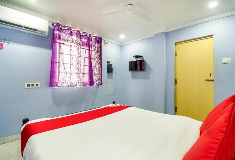 호텔 Oyo 69478 Pudota Grand