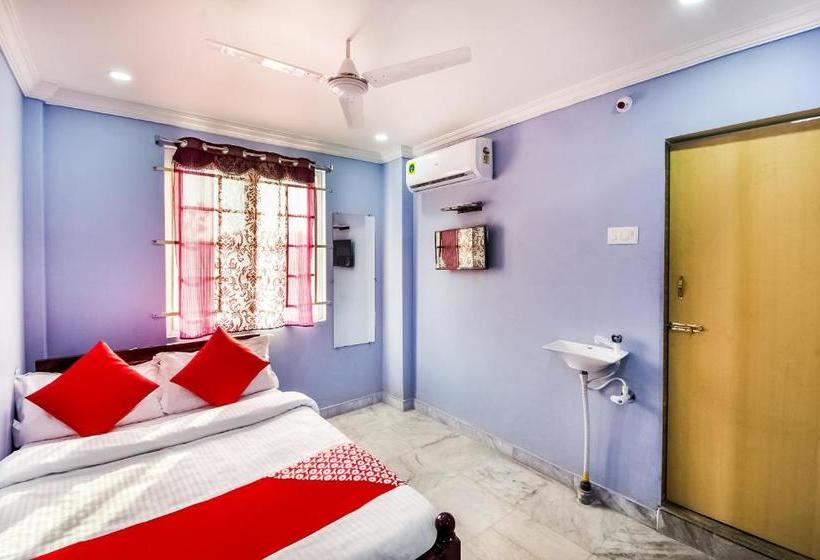 호텔 Oyo 69478 Pudota Grand