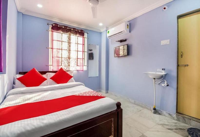 호텔 Oyo 69478 Pudota Grand