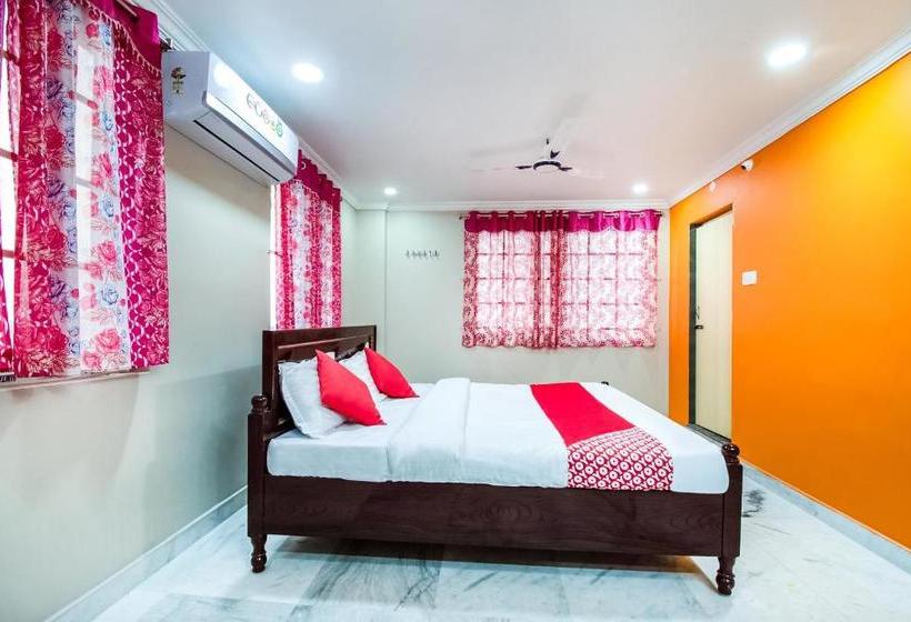 호텔 Oyo 69478 Pudota Grand