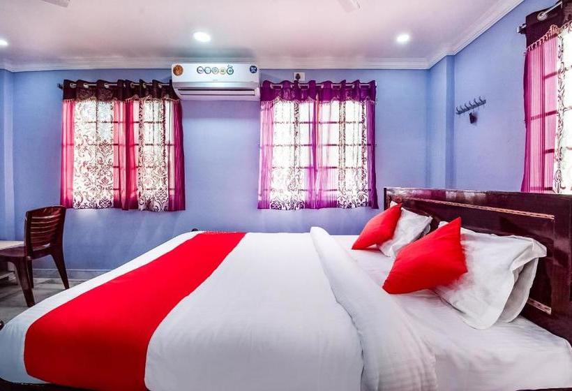 호텔 Oyo 69478 Pudota Grand