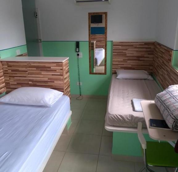 Otel Pousada Dos Amigos