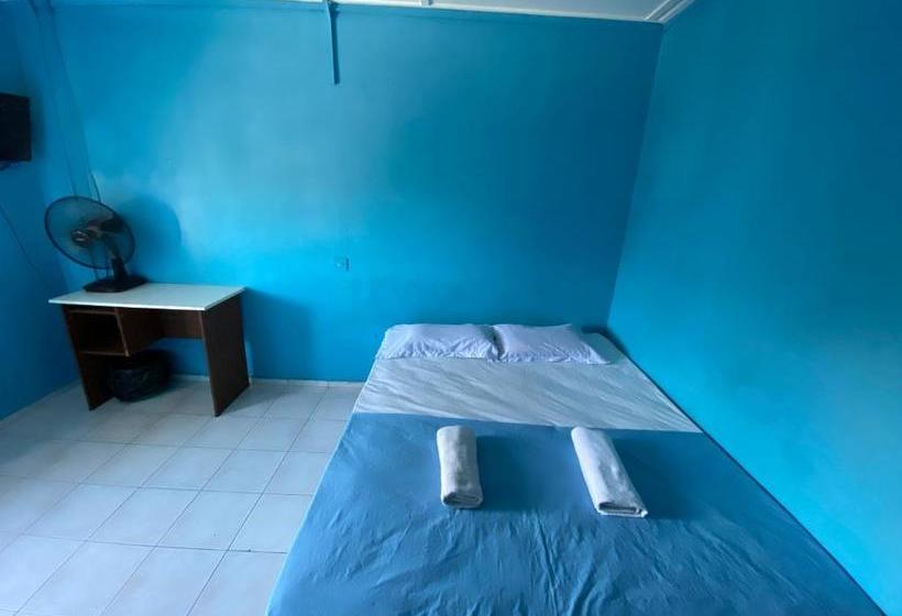 Spot On 89863 Hotel Fah Fah