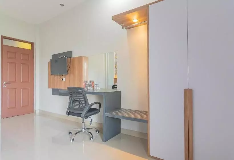 ペンション Reddoorz Plus Near Taman Budaya Samarinda