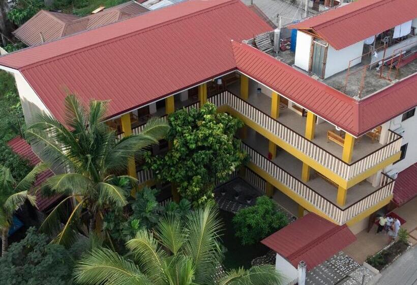 בית מלון כפרי Speed 8 Inn Moalboal