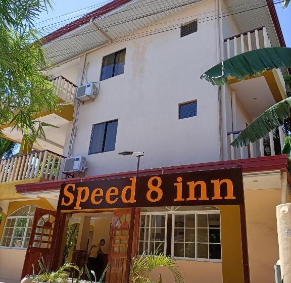 בית מלון כפרי Speed 8 Inn Moalboal