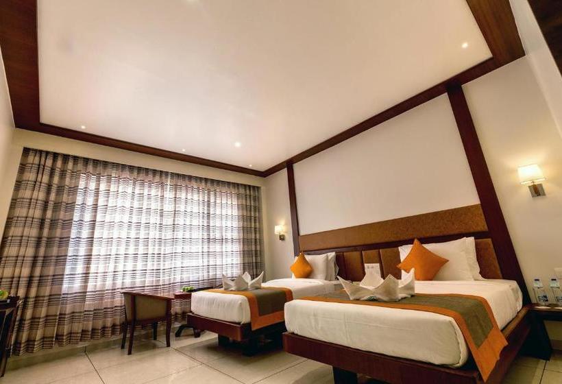 ホテル The Fern Residency Vijayapura