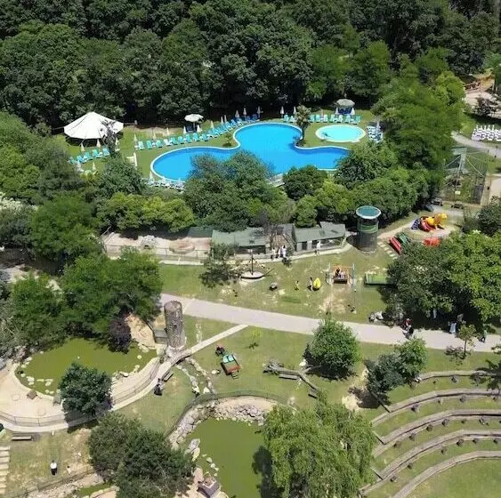 リゾートホテル Polonezköy Country Club & Accommodation In The Wildlife Park!
