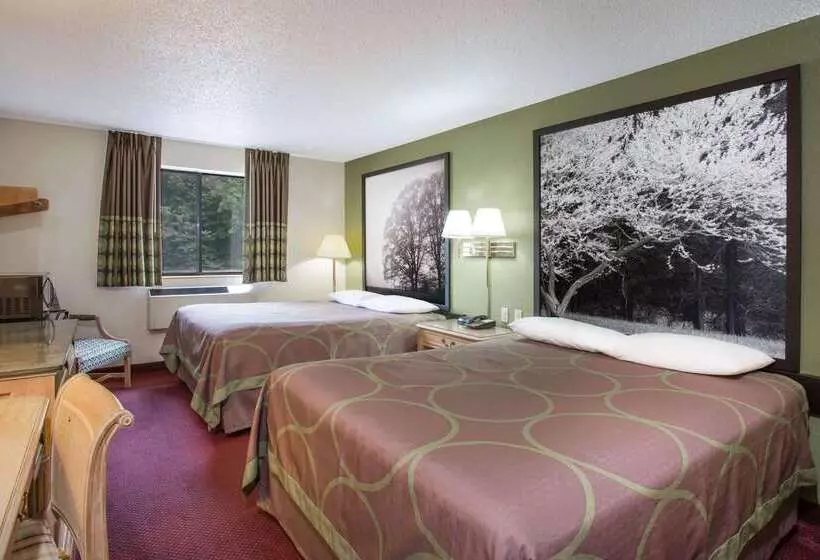 هتل Super 8 By Wyndham Salem Va