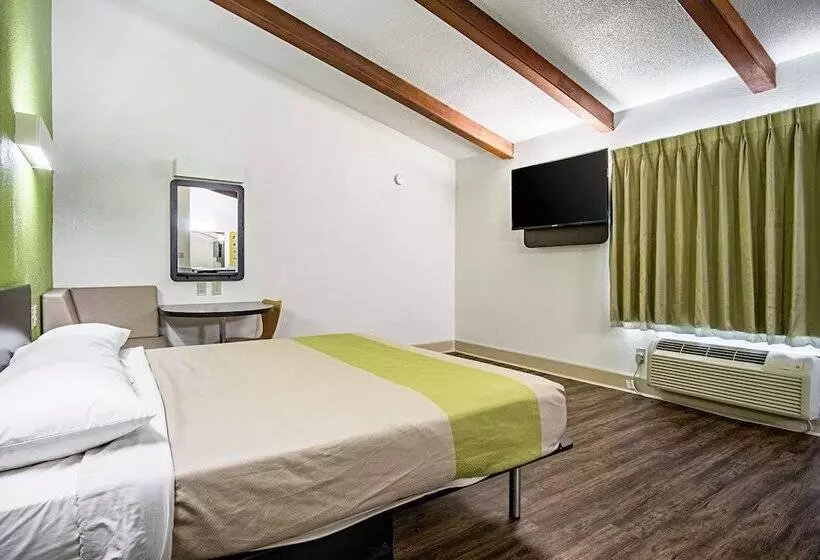 Motel 6 Manchester Tn