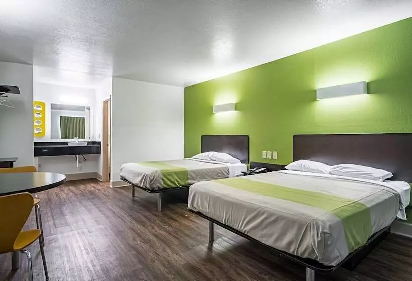 Motel 6 Manchester Tn