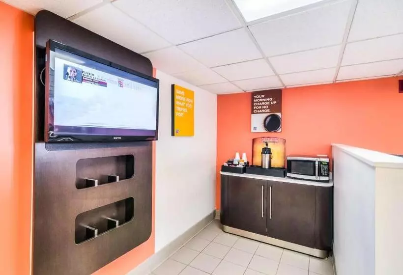 Motel 6 Lansing, Il  Chicago South