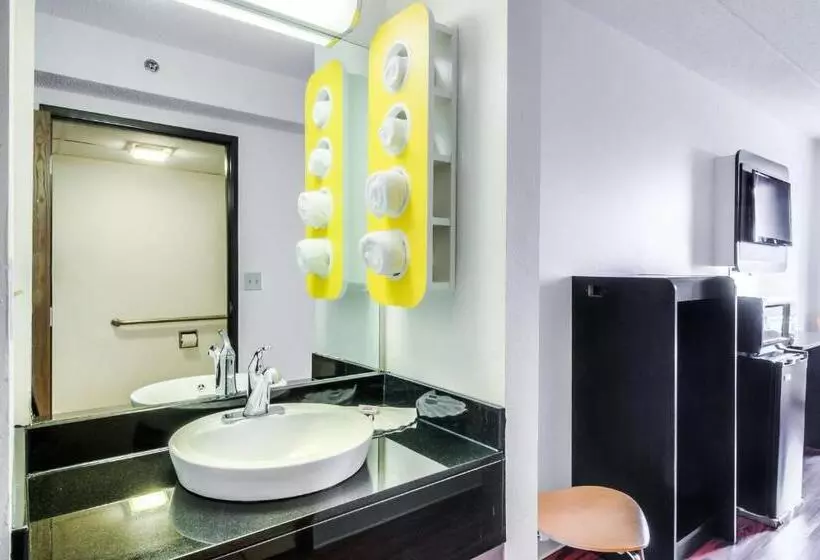 Motel 6 Lansing, Il  Chicago South