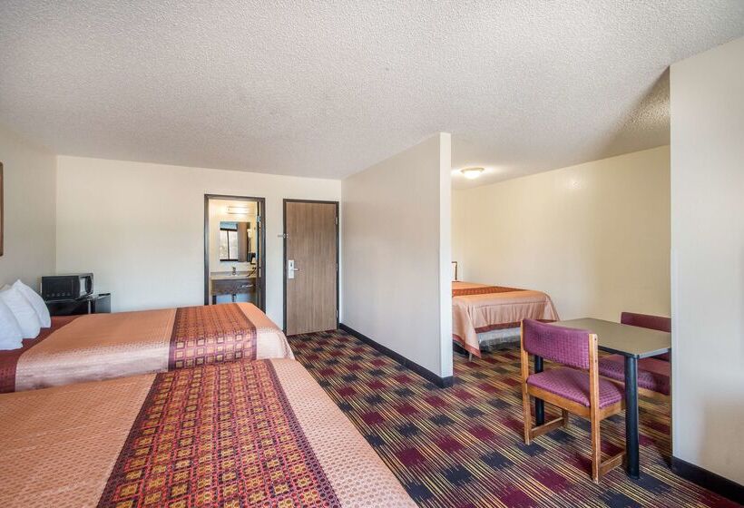 모텔 Americas Best Value Inn & Suites Harrisonville