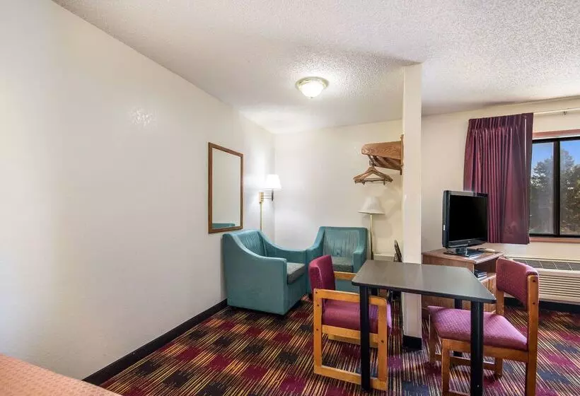 모텔 Americas Best Value Inn & Suites Harrisonville