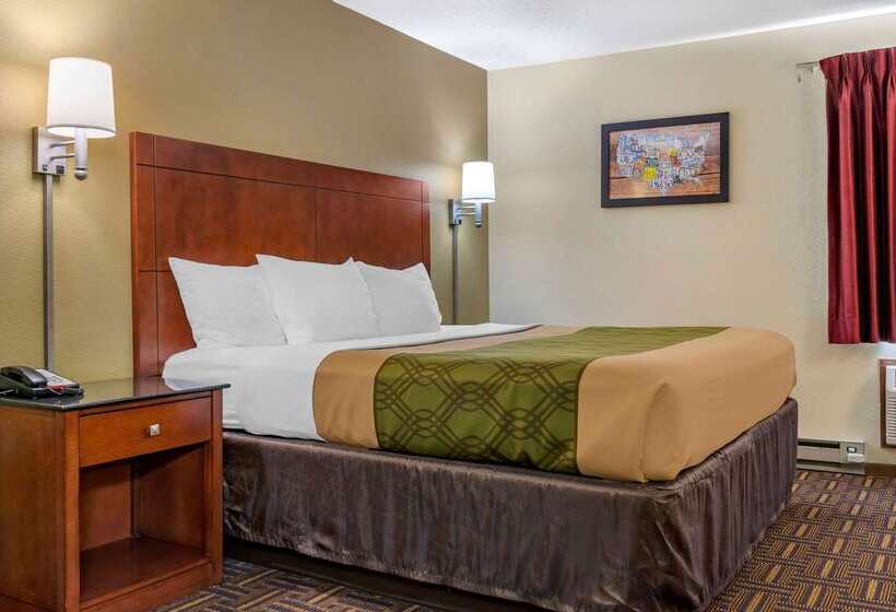 Мотель Coratel Inn & Suites By Jasper River Falls