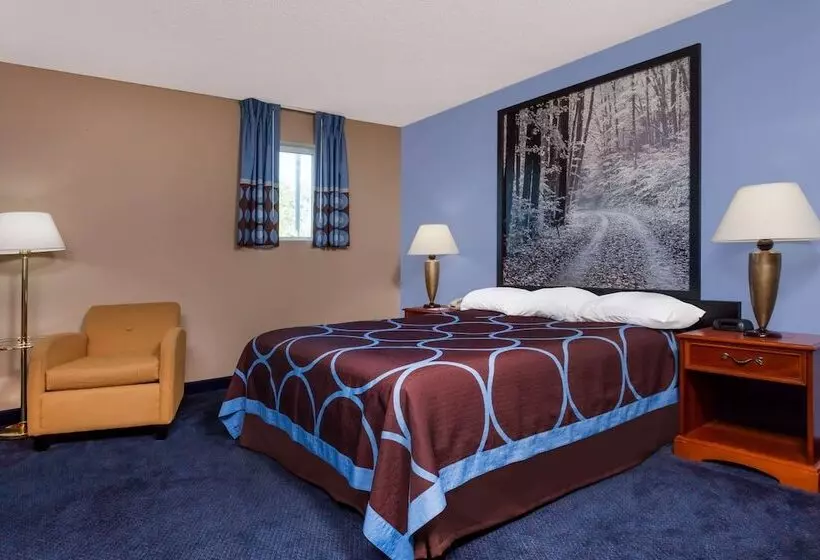 汽车旅馆 Super 8 By Wyndham Adrian