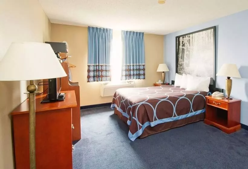 汽车旅馆 Super 8 By Wyndham Adrian