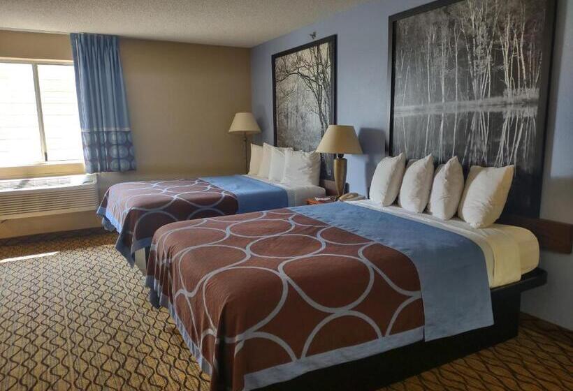 Мотель Super 8 By Wyndham Adrian