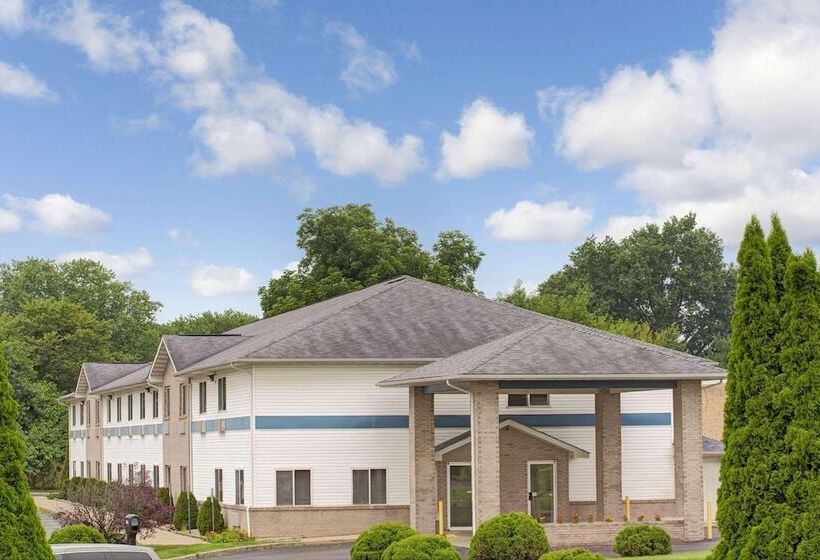 Мотель Super 8 By Wyndham Heath/newark