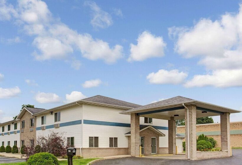 Мотель Super 8 By Wyndham Heath/newark