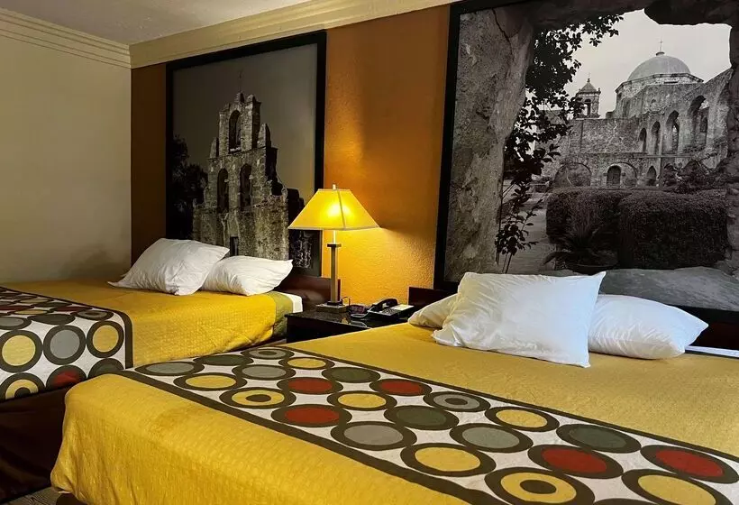 מוטל Super 8 By Wyndham Houston West Katy