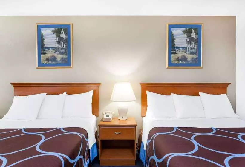 Motel Super 8 By Wyndham Montgomery Maybrook