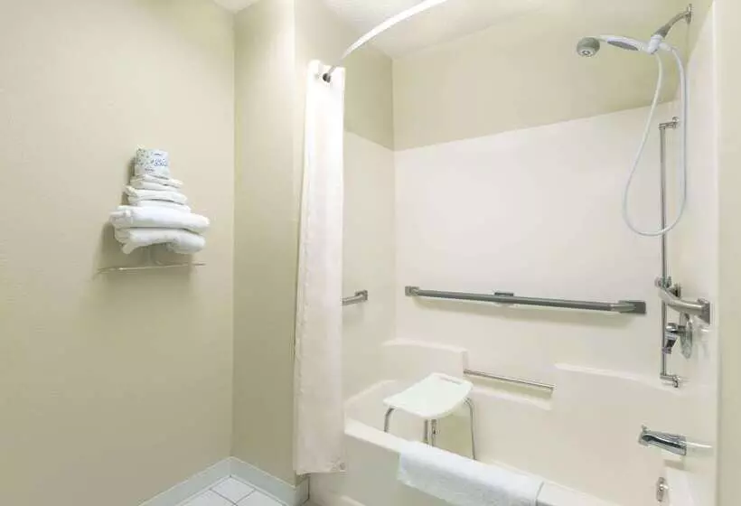 Motelli Super 8 By Wyndham Perham