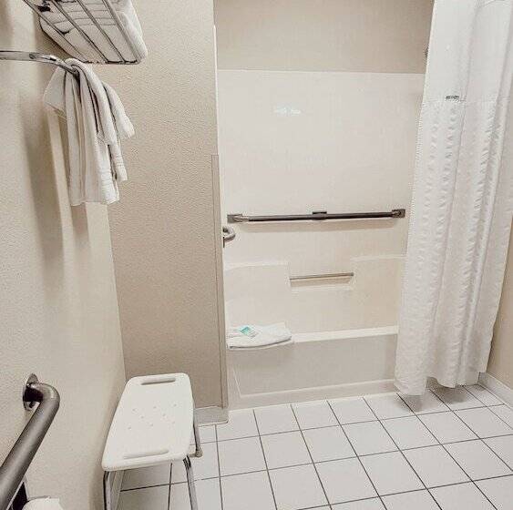 汽车旅馆 Super 8 By Wyndham Perham