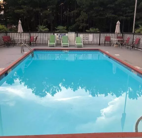 فندق على الطريق Baymont By Wyndham Richburg Chester Area