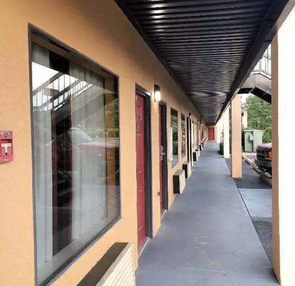 فندق على الطريق Baymont By Wyndham Richburg Chester Area