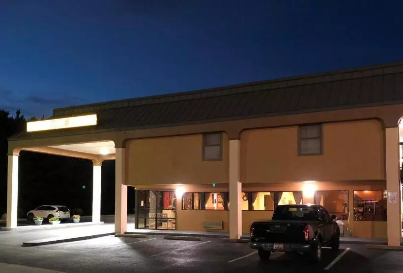 فندق على الطريق Baymont By Wyndham Richburg Chester Area