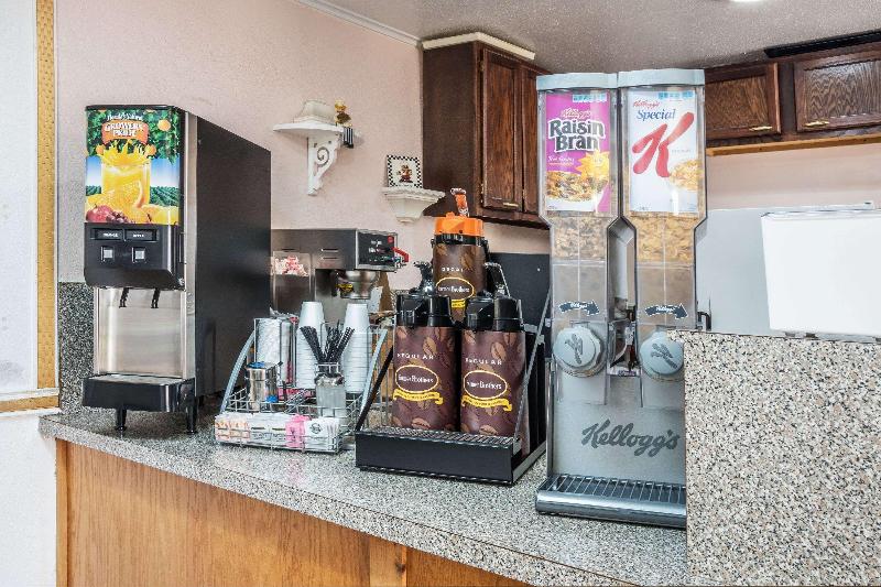 모텔 Super 8 By Wyndham San Marcos