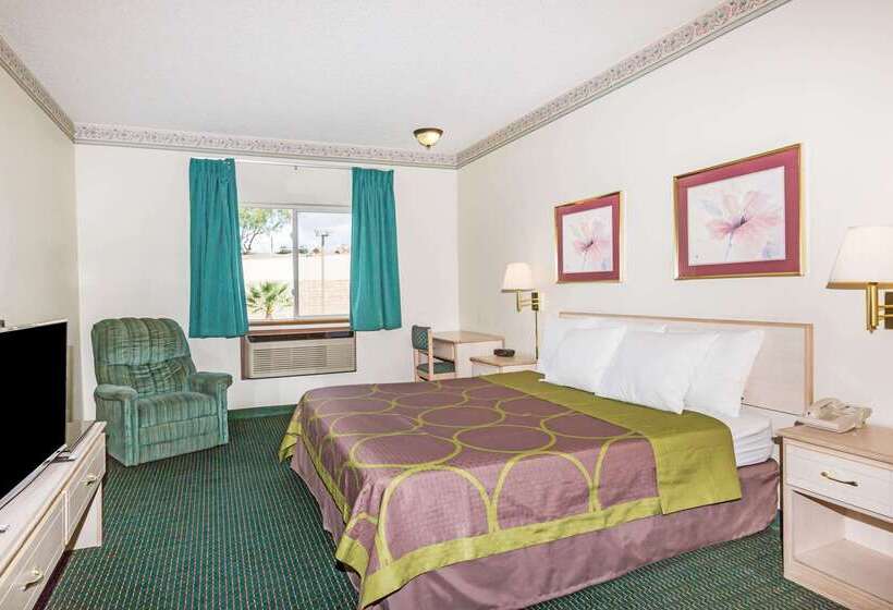 فندق على الطريق Super 8 By Wyndham Willcox