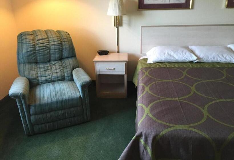 فندق على الطريق Super 8 By Wyndham Willcox