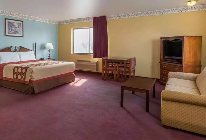 Мотель Super 8 By Wyndham Woodstock