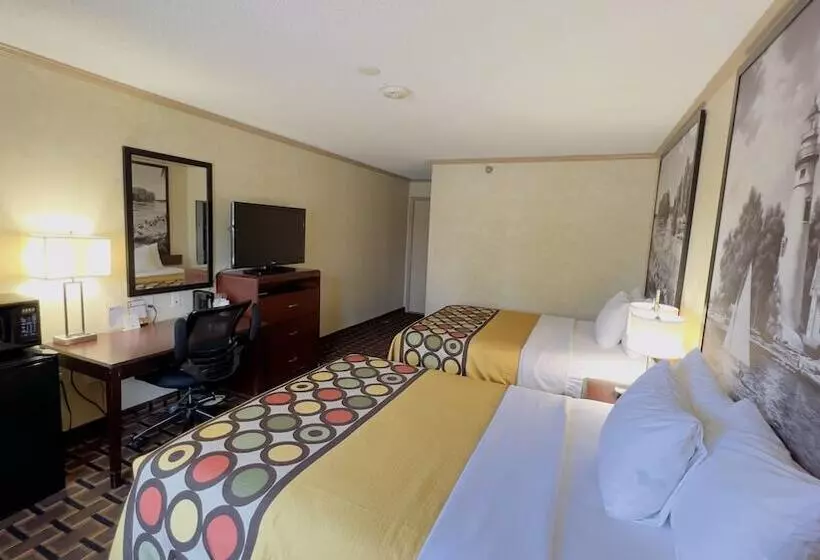 فندق على الطريق Super 8 By Wyndham Maumee Perrysburg Toledo Area