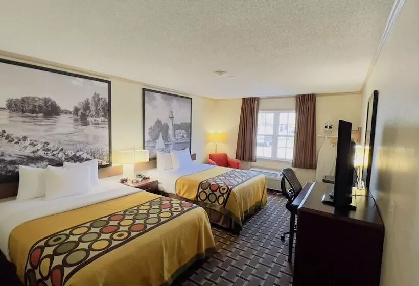 فندق على الطريق Super 8 By Wyndham Maumee Perrysburg Toledo Area