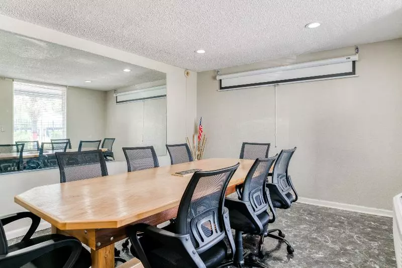 OYO Hotel Houston, TX near Medical Center/NRG Stadium