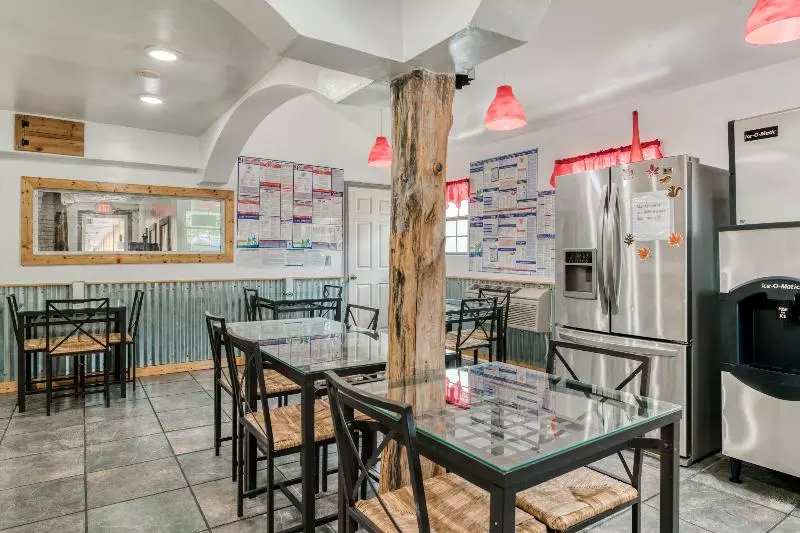 OYO Hotel Houston, TX near Medical Center/NRG Stadium