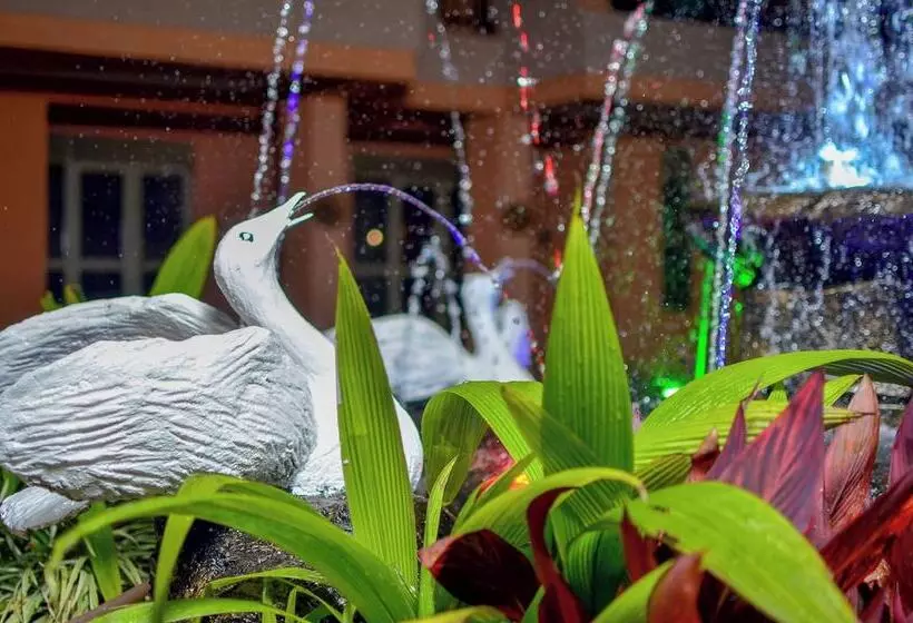 تختخواب و صبحانه Faith Homes