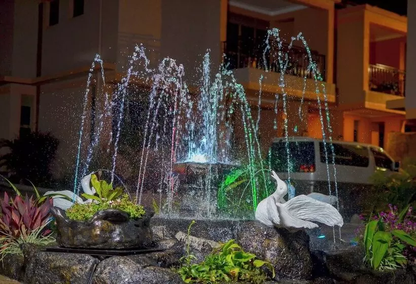 تختخواب و صبحانه Faith Homes