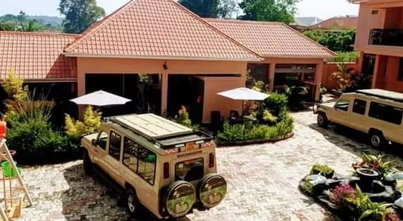 تختخواب و صبحانه Faith Homes