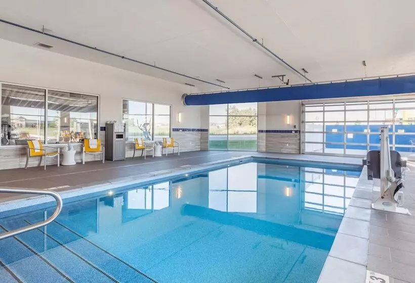 Hotelli Glō Best Western Dawley Farms In Sioux Falls