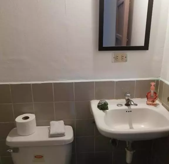 Retkeilymaja Posada Dulce Vida