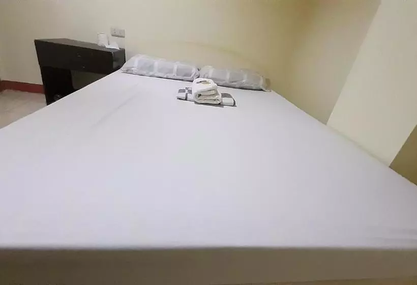 هتل Dunchel S Guest House
