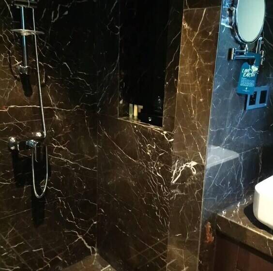 Hoya International Hotel Yangon