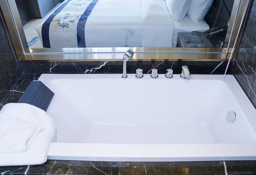 Hoya International Hotel Yangon