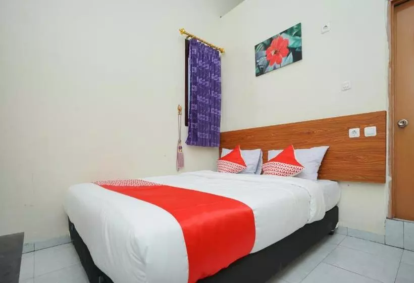 هتل Oyo 2525 Rumah Bromo